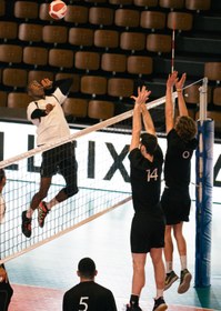 Resim Overpet Voleybol Topu V100 Model Mavi Beyaz Renk Voleybol Topu 