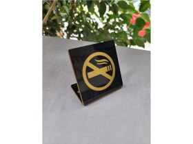 Resim Yönline Minimal 10' Lu Masaüstü Sigara Içilmez Uyarısı 