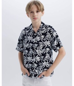 Resim DeFacto Erkek Çocuk Oversize Geniş Kalıp Polo Yaka Desenli Kısa Kollu Gömlek E2969A825SMNV146 