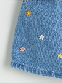 Resim LC Waikiki NEVAVM Farkıyla Beli Lastikli Nakışlı Kız Çocuk Jean Etek 