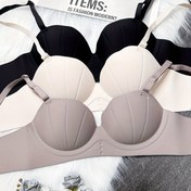 Resim Kadınlar için 3 adet Zarif Kabuk Sütyen Seti - Yumuşak Bej ve Siyah Push-Up Stil, Çıkarılabilir Pedler, Orta Destek, Kablosuz, Yetişkinler için Mükemmel, Yetişkin Moda Sütyen Seti|Zarif Sütyen Dizaynı|Kablosuz Sütyen 