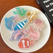 Resim 8 Adet Deniz Canlılar Saç Takım Seti - Ergen ve Yetişler için Sürekli Deniz Temalı Plastik Saç Aksesuarları - Punk Stil Uzun Saç iği ile Eğlenceli Hayvan Tasarımı - Jellyfish, Dolphin, Balık ve Daha Fazlası Dahil 