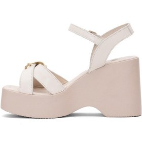 Resim Venüs 2311531y Kadın Hakiki Deri Dolgu Topuk Sandalet Bej Bej 