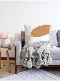 Resim RealHomes Çift Taraflı Beyaz Zemin Üzerinde Onedraw Çizimli Yaprak Motifli Raşel Örme Yastık Kırlent Kılıfı, Sonil-K-7393-55x55cm 