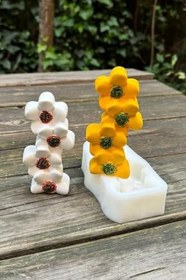 Resim Rufus Concept Yonca Çiçeği Sütun Tekli Silikon Mum Kalıbı 