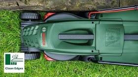 Resim Bosch Home & Garden Easy Rotak 32-235 Çim Biçme Makinesi 