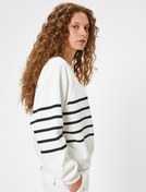 Resim Oversize Sweatshirt Bisiklet Yaka Şerit Detaylı Uzun Kollu Şardonlu 