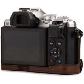 Resim MegaGear MG1350 Olympus OM-D E-M10 Mark III Deri Kamera Çantası 