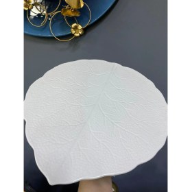 Resim Yaprak Model Pasta Sunum Standı 