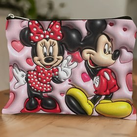 Resim Disney Mickey ve Minnie Mouse Kozmetik Çantası - Kadınlar için Eğlenceli ve Sevimli Çok Fonksiyonlu Fermuarlı Çanta, Kırmızı Puantiyeli Pembe Tasarım, Karakterli Makyaj veya Aksesuar Saklama Çantası, Kaliteli Kumaş Yapımı 