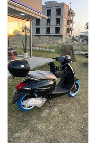 Resim Volta APX5 Motosiklet Çocuk Koltuğu, Emniyet Kemerli, Siyah Deri, Kollu, 2-8 Yaş Arası, Hediyeli 