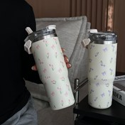 Resim 1pc 900Ml/33.44Oz Kelebek Lale Serisi Termos Kupa, Yalıtımlı Kupa, Büyük Kapasiteli Araba Bardağı, Saplı ve Çayır ile Su Şişesi, Çift İçme Ağızlığı, Seyahat ve Outdoor Kupa, Spor Salonu ve Outdoor Spor Bardağı, Düz Tabanlı Kupa, Kış ve Yaz İçecekleri, Tatil Hediyesi. 