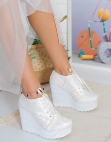 Resim Yüksek Dolgu Topuklu Sade Gelinlik Converse Abiye Ayakkabı 