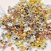 Resim 500/250 Adet 4-8mm Akrilik Ara Boncuk - Karışık Renkli Takı Yapımı, DIY Bilezikler, Kolyeler ve Küpeler için - Çeşitli Şekillerde (Yıldızlar, Çiçekler, Kalpler, Harfler), Dayanıklı Akrilik Boncuklar, Çok Yönlü Tasarım, Parlak Yüzey 