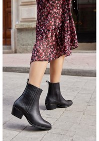 Resim Novella Siyah Hakiki Deri Kısa Topuklu Kadın Bot-siyah Siyah 