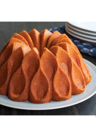 Resim Nordicware Taç Bundt Kek Kalıbı Gold 