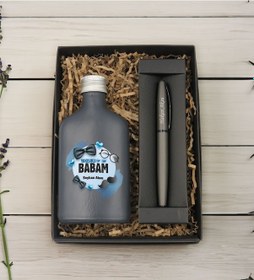 Resim Bk Gift Kişiye Özel İsimli Baba Temalı Antrasit Tasarım Cam Şişede Kolonya 200 Ml Ve Metal Roller Kalem Hediye Seti-9, Babaya Hediye, Babalar Günü Hed 