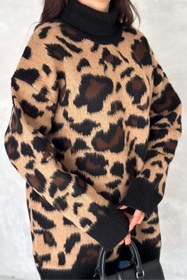 Resim FEMELLE Kadın Leopar Desen Standart Beden Oversize Boğazlı Triko Kazak 