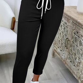 Resim Kadınlar için Günlük Bağcıklı Pantolon - Elastik Bel, Düzenli Kalıp, Tüm Sezonlara Uygun Makinede Yıkanabilir Düz Renk Pantolonlar, Rahat Giyim, Moda Kıyafetler, Bağcık Detayı, Ev Konforu, Gevşek Tarz, Nefes Alabilen Kumaş, Konfor Arayanlar İçin 
