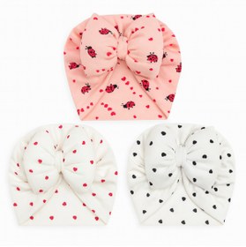 Resim UmBaby 3 Adet Kız Bebek Bone Bandana 0/2 Yaş Pamuklu Soft Yaz Renkleri(GÖRSEL DESENLERİ GÖNDERİLECEKTİR) 