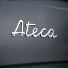 Resim Seat Ateca Arka Bagaj Yazısı 