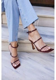 Resim Cordeli Kadin Si Yah Rugan Tek Bant Topuklu Sandalet Bordo 