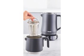 Resim Şık ve Kullanışlı 1776H Çay Makinesi, Mat Siyah Tasarım, Kolay Kullanım 