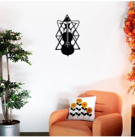 Resim Keman Ve Kadın Figürlü Metal Duvar Tablosu 