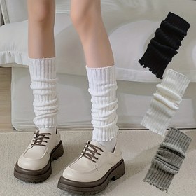 Resim 1 çift/3 çift Kadınlar için siyah, beyaz ve gri renkli minimalist şık kışlık bacak koruyucu çorap 