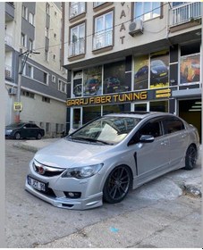 Resim Honda Cıvıc Fd6 Makyajlı Ön Karlık Boyalı 