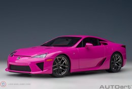 Resim 1:18 Autoart 2010 Lexus LFA (Passionate Pink) 