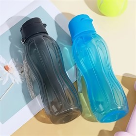 Resim Taşınabilir Plastik Spor Bardağı, Büyük Kapasiteli Düz Renk Uzay Kupası, Fitness Su Şişesi 