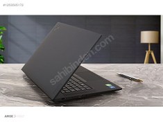 Resim THİNKPAD P1 G6 İ9-13900H 64GB-1TB RTX5000 ADA 4K OLED DOKUNMATİK 