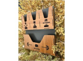 Resim Modern Siyah Ahşap Posta Kutusu ve Fatura Kutusu, Şık ve Dayanıklı Tasarım 