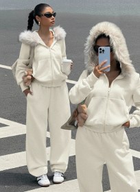 Resim Ekru Siyah Fermuarlı Kapüşonlu Sweatshirt Eşfoman Takımı Kürklü Kapüşon, Cepli, Rahat Kalıp Ekru 