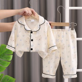 Resim Kızların Sevimli Karikatür Çiçek Baskılı Çift Katmanlı Pamuk Takımı - Uzun Kollu, Düğmeli Üst ve Eşleşen Pantolon ile Kontrast Kenar, Yumuşak Sarı ile Mor ve Beyaz Çiçekler, Bahar/Sonbahar için Mükemmel, Rahat Gençler Giyimi, Canlı Gençler Tasarımı, Esnek Olmayan Kumaş 