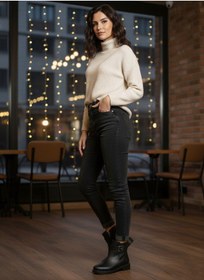 Resim Pierre Cardin 910 Logo Detaylı Günlük Fermuarlı Kadın Bot 867800000768 01 Siyah Siyah 