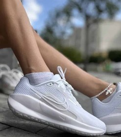 Resim Nike Kadın Günlük Yürüyüş Ve Koşu Ayakkabısı 