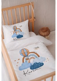 Resim %100 Pamuk Saten Isme Özel Isimli 100x150 Bebek Yatak Nevresim Seti Bulutlar Ve Mavi Balon 