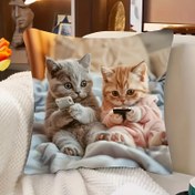 Resim 1 adet Sevimli İngiliz Kısa Tüylü Yavru Kediler Akıllı Telefonlarla Peluş Yastık Kılıfı - Yumuşak Polyester, Fermuarlı Kapama, Makinede Yıkanabilir - Ev ve Ofis Dekoru İçin Mükemmel (Yastık İçi Dahil Değildir) 