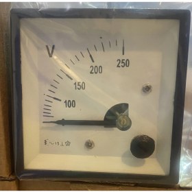 Resim Normadia Pratik ve Hassas Dijital Voltmetre ile Elektrik Ölçümünüzü Kolaylaştırın 