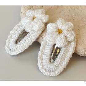 Resim Amigurumi Örgü Çocuk Çiçek Toka Beyaz Tek Ebat Çok Renkli 