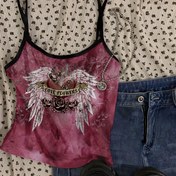 Resim Kadınların Y2K Tarzı Kalp ve Kanat Grafikli Atleti - Kolsuz, Kırmızı Siyah Askılı, Rahat Yazlık Giyim, Rahat Kıyafetler İçin Mükemmel, Tüm Mevsimler İçin Uygun | Y2K Modası | Parlak Dokulu 