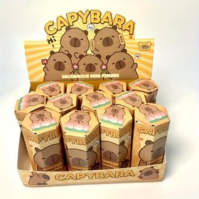 Resim 1 Kutu Sevimli Kapibara Temalı Rastgele Mini Hediye Seti, Sürpriz Açılış Tasarımı, Çevre Dostu Rezinden Yapay Masaüstü Süsü DIY Araba Aksesuar & Telefon Kolyesi Ev Ofis Bilgisayar Figürü Parti İkramlar ve Tatil Hediyeler, Ev Dekorasyonu,Sürpriz Tasarım,Detaylı Heykel,El Yapımı Charm,Mini Figürler,Küçük Çekicilik,Hediye Alışverişçileri,Ofis Çalışanları 