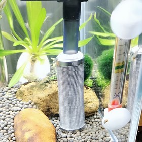 Resim Akvaryum Filtre Girişi | Paslanmaz Çelik Fileli Balık Tankları İçin Giriş Süzgeci | Elektriksiz, Dayanıklı & Kolay Kurulum | Karides ve Küçük Balıklar İçin İdeal | Güvenli Emme Kupaları ile Şık Tasarım | Su Kalitesini Artırır, Akvaryum Bakımı | Modern Akvaryum Dekoru | Dayanıklı Demir Yapı, Akvaryum Filtre Sistemi 