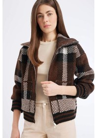 Resim Defacto Regular Fit Kareli Fermuarlı Dik Yaka Triko Hırka E7733AX25SP Kahve 