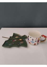 Resim Star Dekor Merrılyn Bone Çam Ağacı Tabaklı Fincan 250 Ml Yeşil 