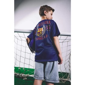 Resim DeFacto Barcelona New Regular Fit V Yaka Mesh Forma Kumaş Kısa Kollu İndigo Tişört Erkek Çocuk H7792A826HS 
