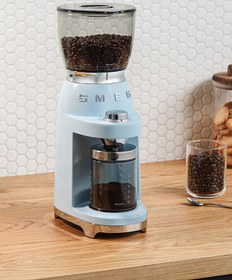 Resim Smeg 50's Style Pastel Mavi Kahve Öğütme Makinesi 