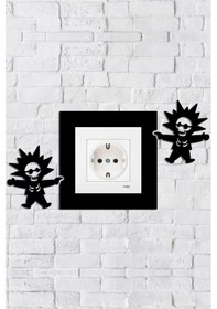 Resim Elektrik Çarpan Çocuk Tasarım Priz Çerçevesi İç Ölçü 8,4x8,4 Cm Dekoratif Priz - Anahtar Çerçevesi Siyah 